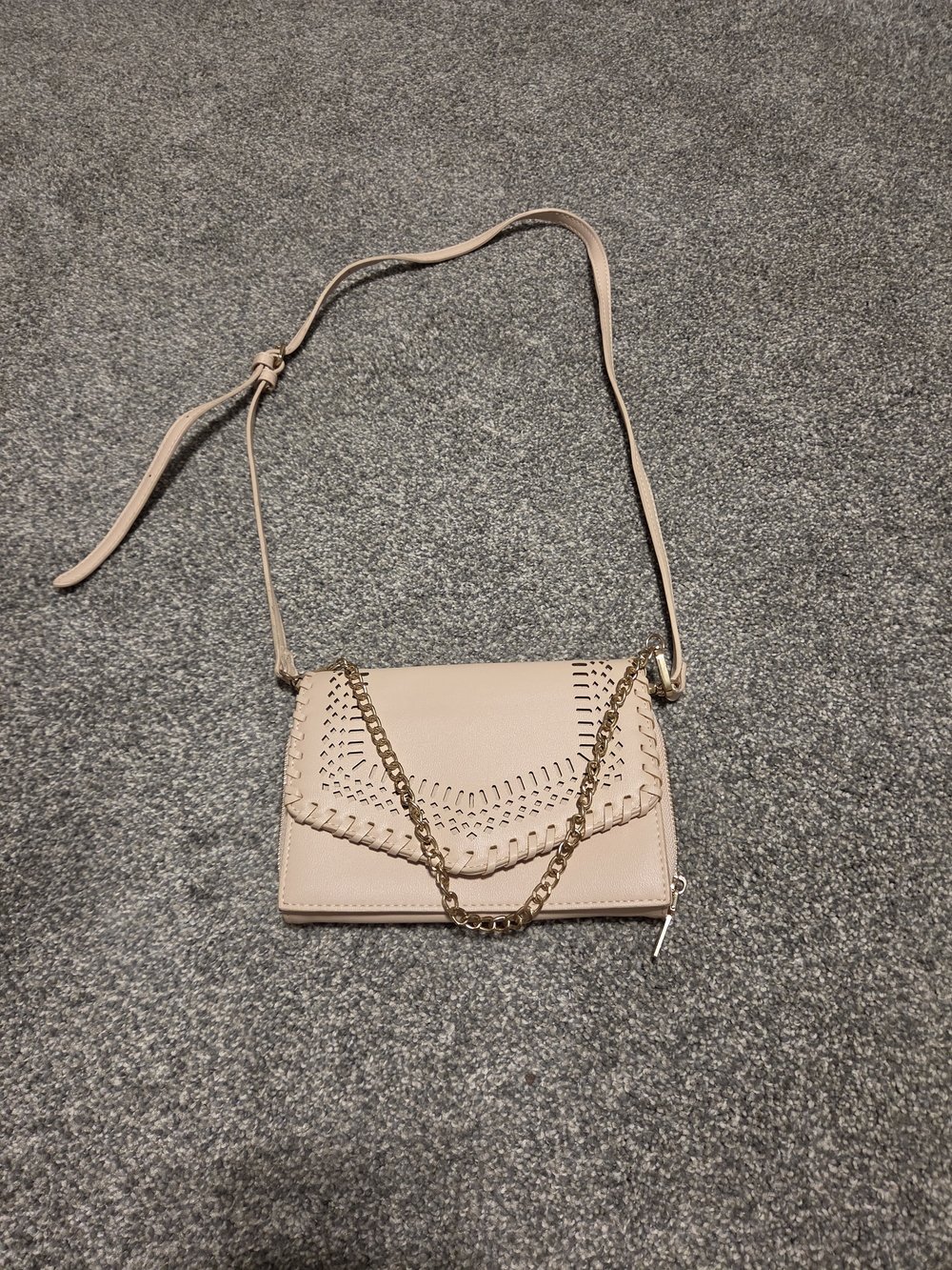 Crossbody Chain Bag